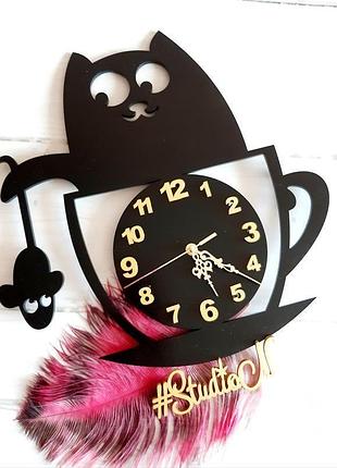 Годинники настінні "кішка в чашці" з дерева 40 см