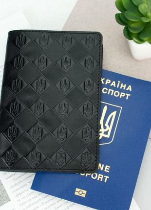 Обкладинка на паспорт з гербом україни шкіряна "тризуб" чорна2 фото
