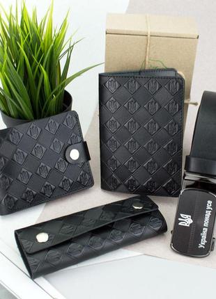 Подарочный мужской набор №67 "тризуб": ремень + портмоне + ключниця + обложка на паспорт (черный)2 фото