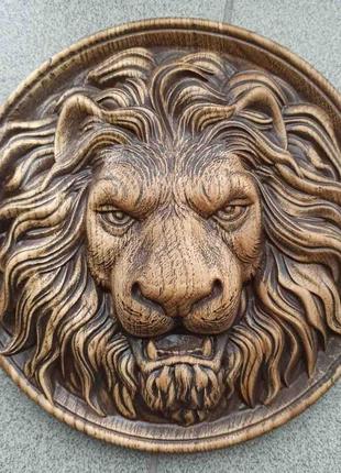 Панно: голова льва (1042101)