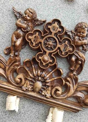 Барельєф: янголятка (1050701)