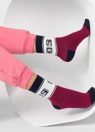Дитячі шкарпетки в спортивному стилі з цифрами «09». розмір 16-181 фото