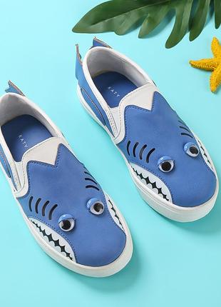 Сникерсы katy perry р.32 shark