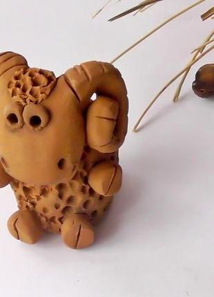 Статуэтка баранчика 3
