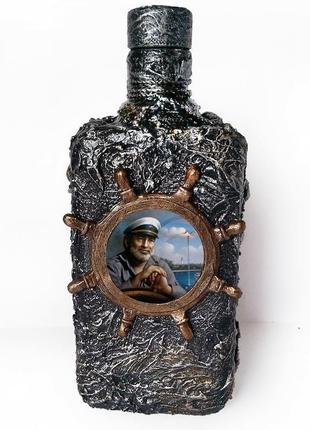 Декоративна пляшка у подарунок чоловікові моряку «шкіпер» сувеніри для моряків1 фото