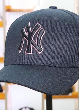 Бейсболка кепка new york yankees4 фото