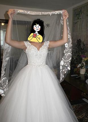 Свадебное платья