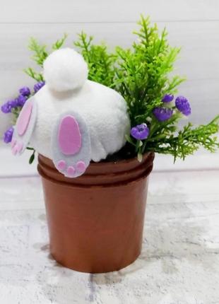 Великодній кролик в горщику з квітами подарунок на великдень2 фото