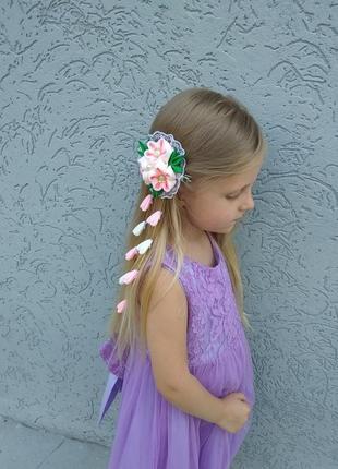 Розовая заколка с цветами на фотосессию красивое нарядное украшение для волос подарок девочке5 фото
