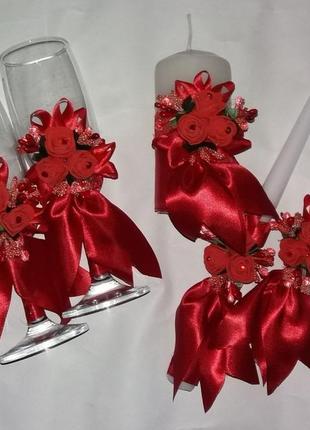 Свадебный набор "бокалы-свечи" красный1 фото