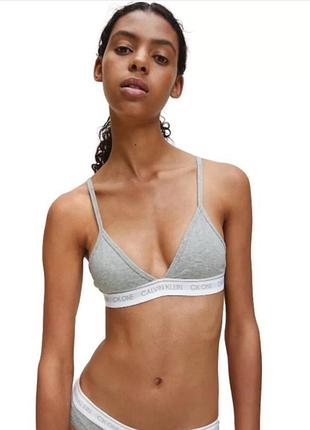 Каттоновой бралетт, бюстгальтер calvin klein серый