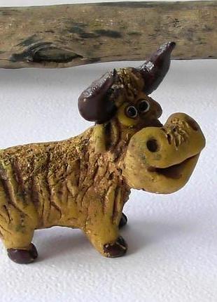 Фігурка бичка сувенір бик ексклюзивна керамічна фігурка бика: символ сили та достатку 3