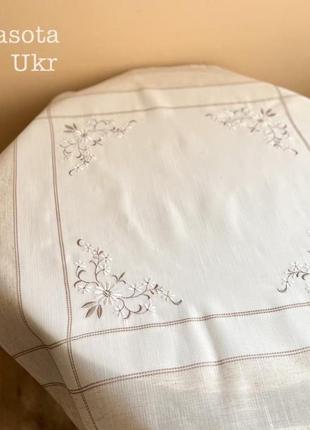 Квадратная скатерть (90*90 см), дизайн “минималистичная хрупкость”-tablecloth-82