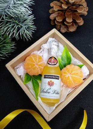 Новогодний набор мыла "шампанское и мандарины"1 фото