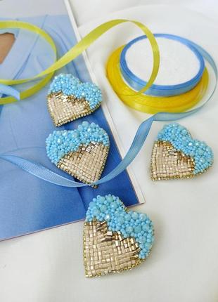 Брошь сердце украина бежево-голубого цвета, сердце из бисера, оригинальный подарок на любой праздник3 фото