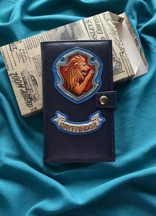 Синій шкіряний гаманець "ґрифіндор"8 фото