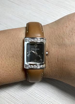 Часы saint honore