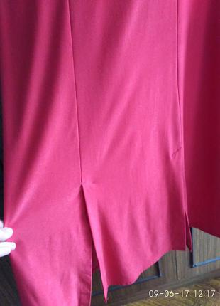 Классное красное платье на лето в офис3 фото