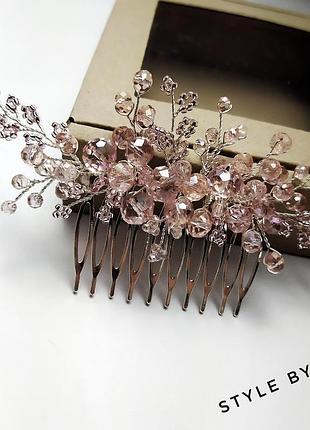 Гребень нежно розовый