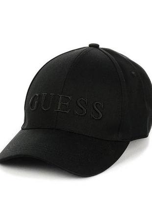 Молодежная кепка с вышивкой "guess".