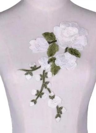 Аппликация пришивная на одежду цветы белые код 3785-221 фото