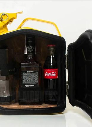 Канистра подарочный набор водителю для алкоголя на 5л. "bmw" желтый