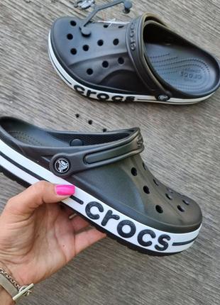 Идеальная обувь для лета сабо crocs bayaband