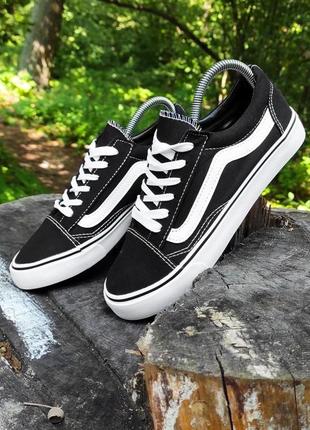 Женские кеды в стиле vans old skool