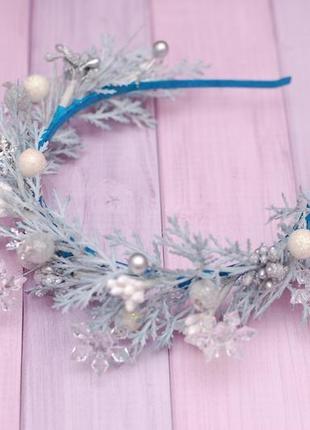 Обруч ободок новогодний голубой со снежинками1 фото
