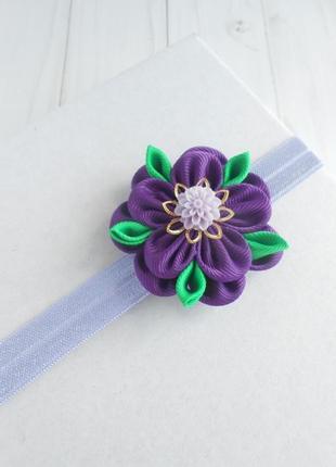 Фиолетовая повязка для малышки на годик подарок ребенку украшение для волос на фотосессию с цветком