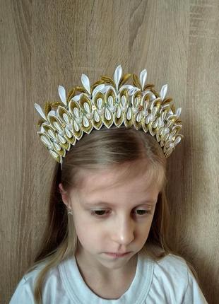 Золота корона принцеси на новорічний ранок прикраса на голову обідок для дівчинки обруч8 фото