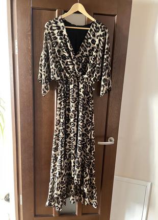 Стильное асимметричное платье в леопардовый принт2 фото