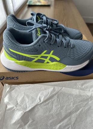 Кросівки тенісні asics 34,5