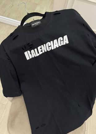 Черная футболка balenciaga4 фото