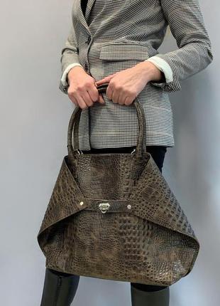 Женская сумка "флай" натуральная кожа, коричневая под крокодила