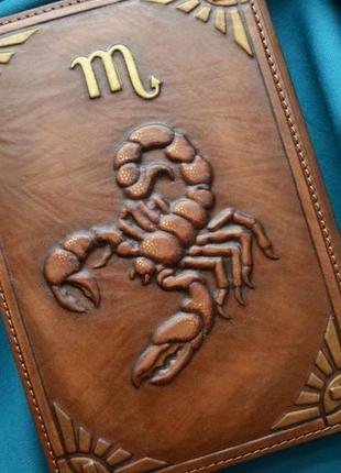 Кожаный блокнот "индеец/скорпион" с именем (ежедневник в кожаной обложке)3 фото