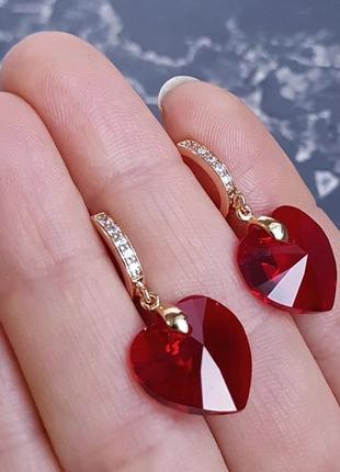 Сережки з кристалами swarovski серце у позолоті серьги сердце подарок жене на 14 февраля девушке7 фото