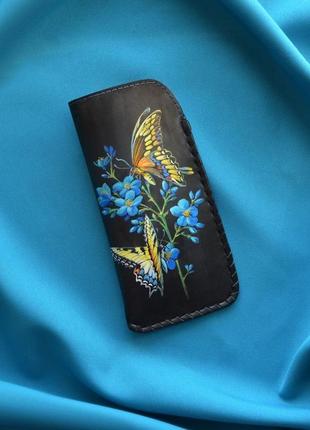 Коричневый кожаный очечник "бабочки"1 фото