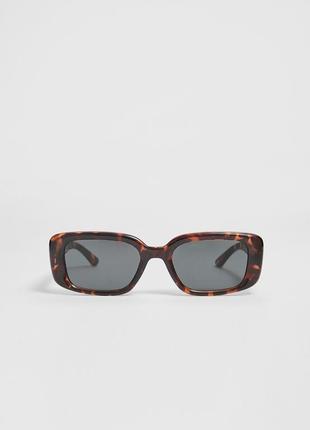 Сонцезахисні окуляри stradivarius