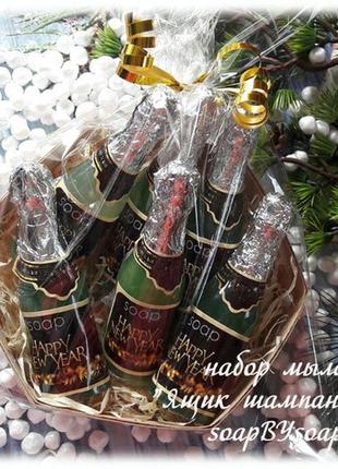 Набір мила "ящик новорічного шампанського"3 фото