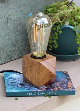 Настільний світильник у стилі лофт. лампа едісона.кубічний світильник з дерева дуба.