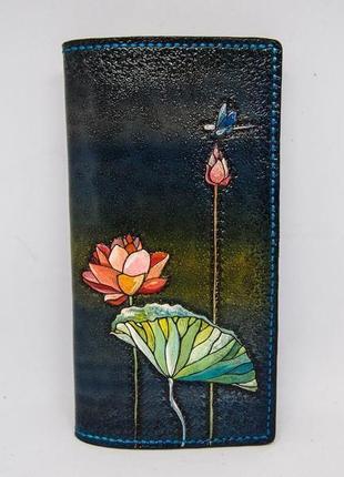 Шкіряний тревел гаманець квіти лотоса, шкіряний жіночий мальовничий гаманець, місткий жіночний до1 фото