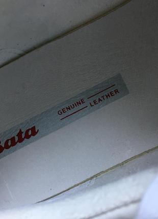 Новые белые кожаные кеды bata р36-357 фото