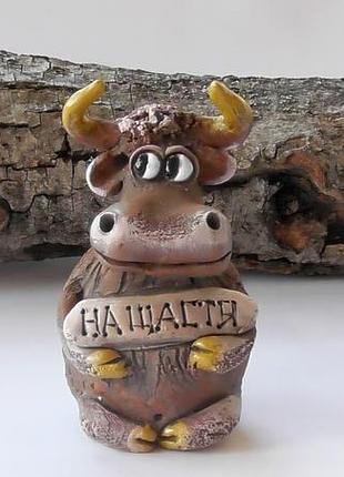 Фігурка корови на щастя сувенірна корівка lucky cow