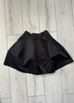 Атласная юбка с карманами1 фото