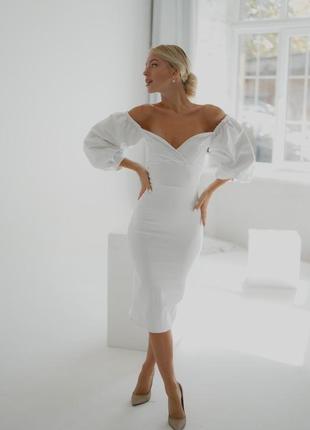 Коктейльное платье  белый цвет