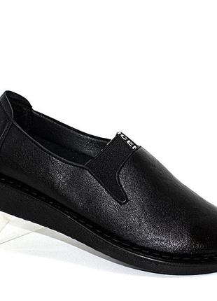 Жіночі туфлі на резинці великі розміри чорний