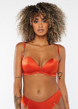 Стильний атласний набір бюстгальтер топ + трусики від savage fenty rihanna