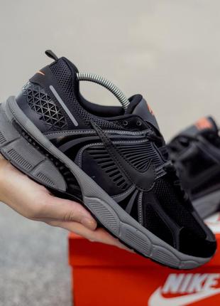 Хіт 2024 • чоловічі модні кросівки на весну та літо в стилі nike zoom vomero 5 black найк зум вомеро чорні темно-сірі ( 40-44 ) 13525 фото