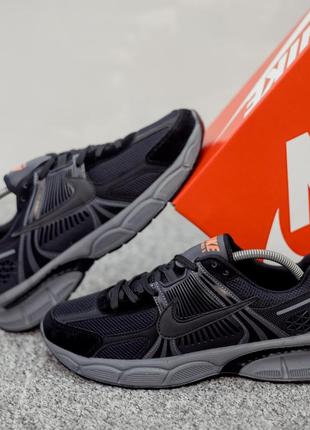 Хіт 2024 • чоловічі модні кросівки на весну та літо в стилі nike zoom vomero 5 black найк зум вомеро чорні темно-сірі ( 40-44 ) 13529 фото